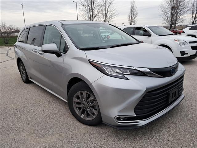 used 2023 Toyota Sienna car, priced at $43,995