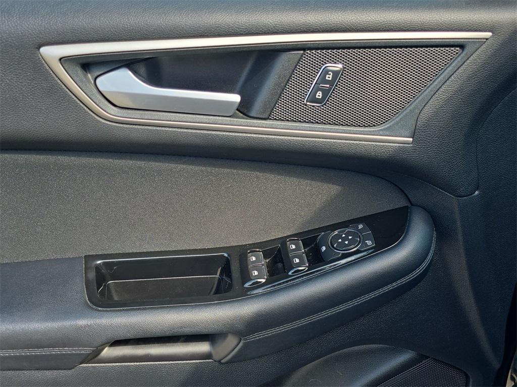 used 2018 Ford Edge car, priced at $13,988
