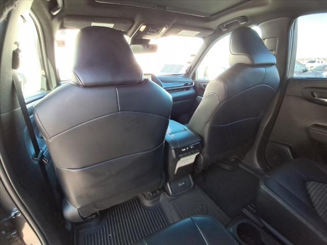 used 2023 Toyota Highlander car, priced at $40,633