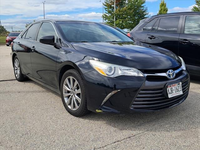 used 2015 Toyota Camry Hybrid car, priced at $17,497