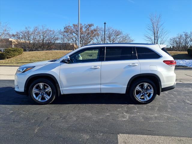 used 2018 Toyota Highlander car, priced at $21,995