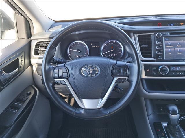 used 2018 Toyota Highlander car, priced at $21,995