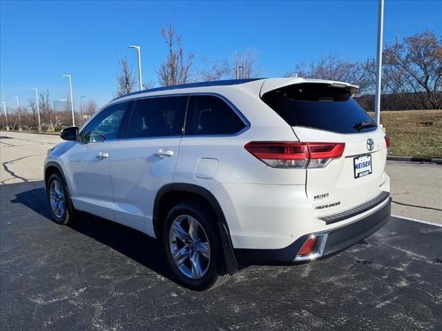 used 2018 Toyota Highlander car, priced at $21,995