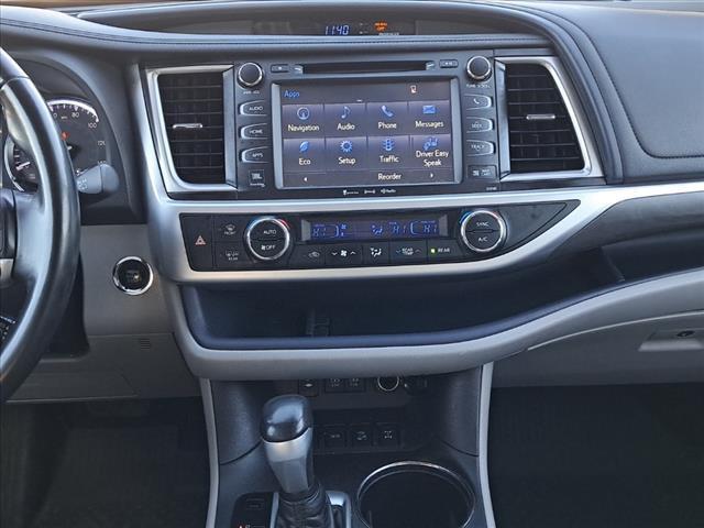 used 2018 Toyota Highlander car, priced at $21,995