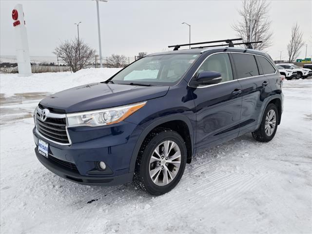 used 2015 Toyota Highlander car, priced at $16,995