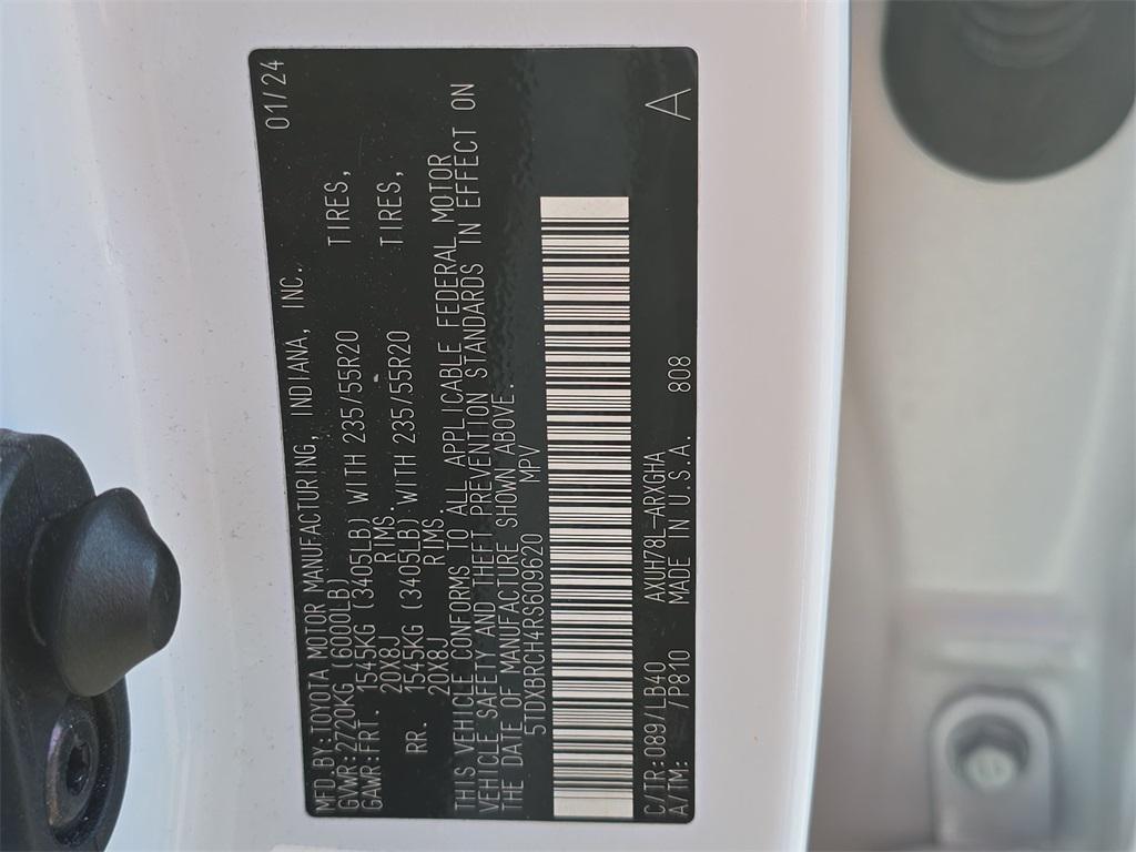 used 2024 Toyota Highlander Hybrid car, priced at $49,743