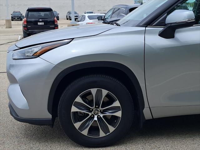used 2024 Toyota Highlander car, priced at $42,768