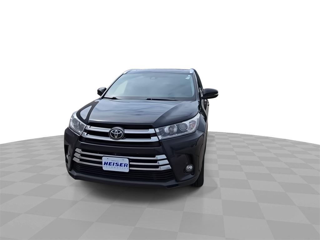 used 2017 Toyota Highlander car, priced at $17,495