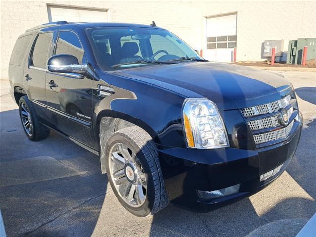 used 2014 Cadillac Escalade car, priced at $9,655