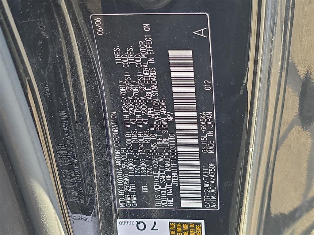 used 2007 Toyota FJ Cruiser car, priced at $12,995