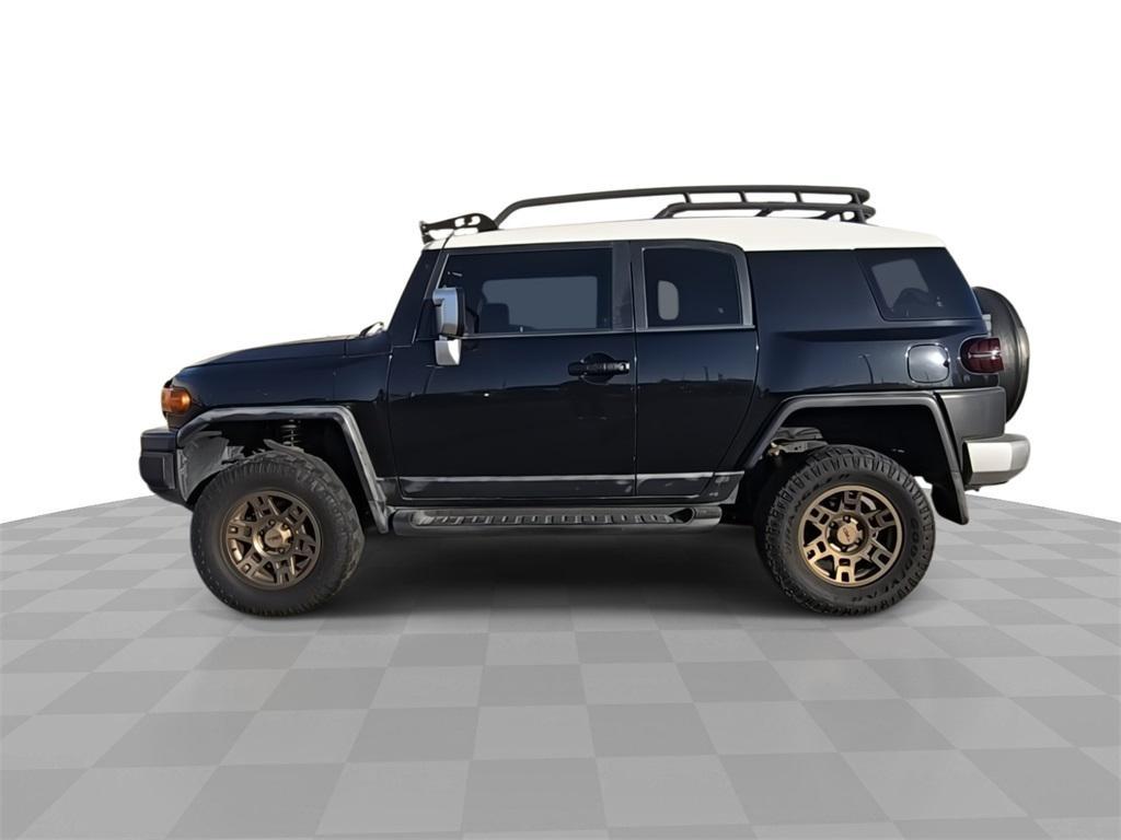 used 2007 Toyota FJ Cruiser car, priced at $12,995