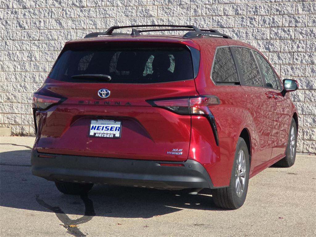 used 2021 Toyota Sienna car, priced at $31,393