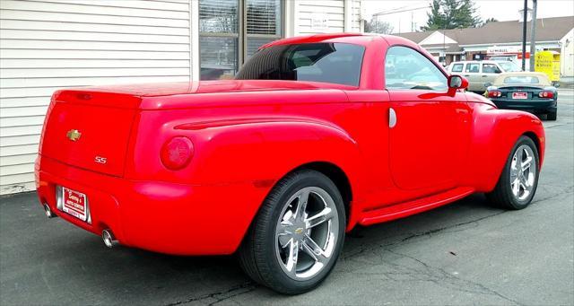 used 2004 Chevrolet SSR car, priced at $29,980