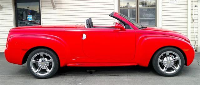 used 2004 Chevrolet SSR car, priced at $29,980