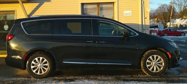 used 2018 Chrysler Pacifica car, priced at $19,980