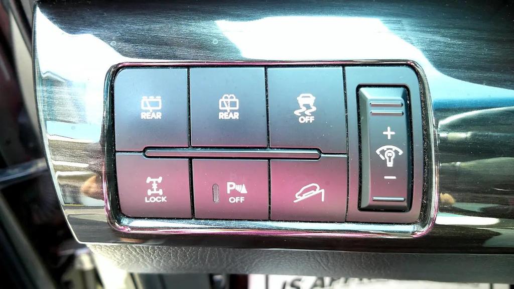 used 2013 Kia Sorento car, priced at $9,980