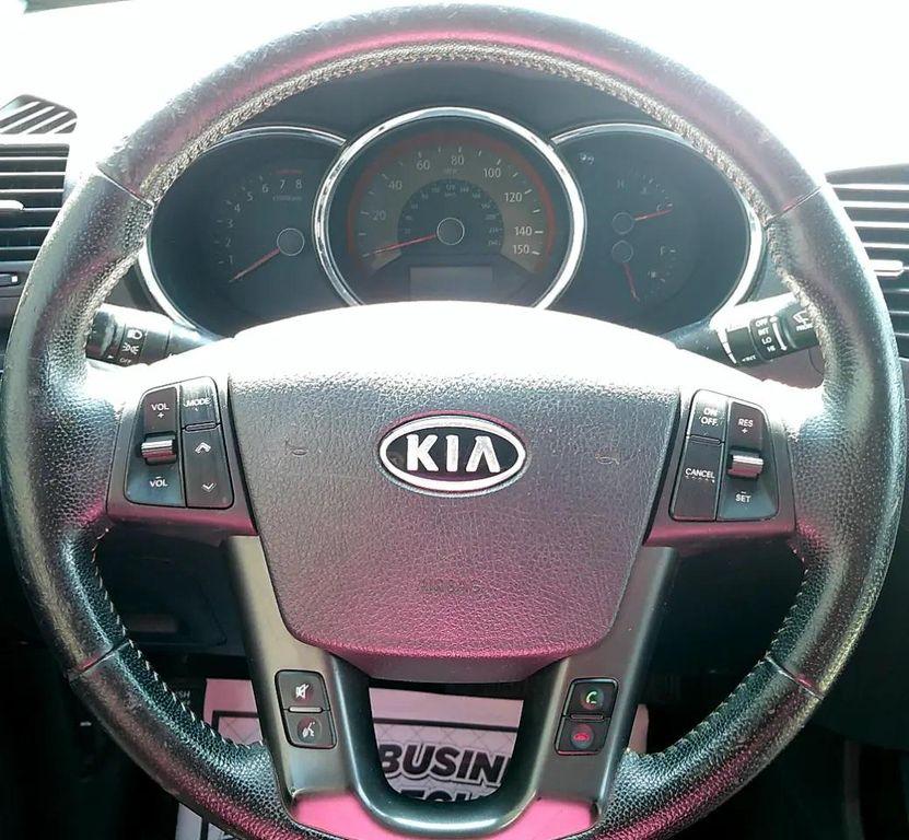 used 2013 Kia Sorento car, priced at $9,980