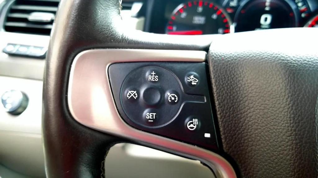 used 2015 GMC Yukon XL car, priced at $26,500