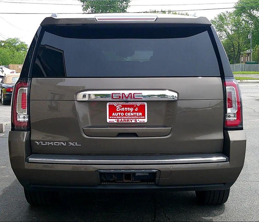 used 2015 GMC Yukon XL car, priced at $26,500