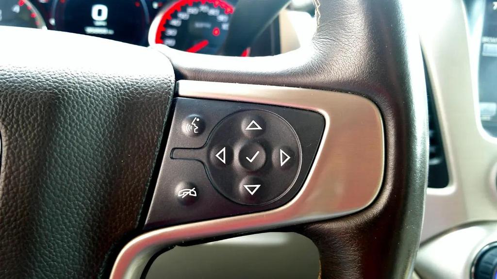 used 2015 GMC Yukon XL car, priced at $26,500