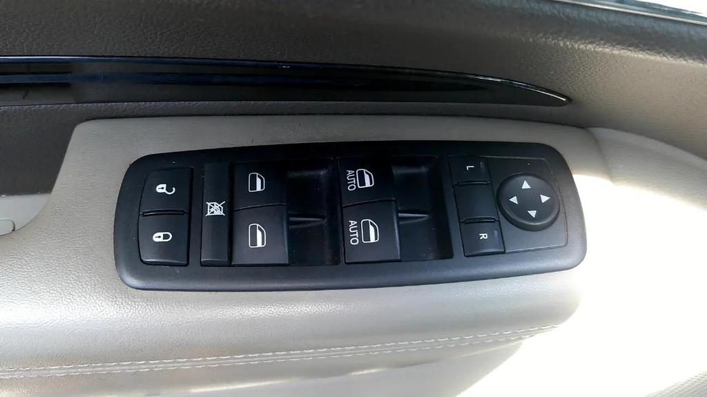 used 2011 Dodge Durango car, priced at $16,500