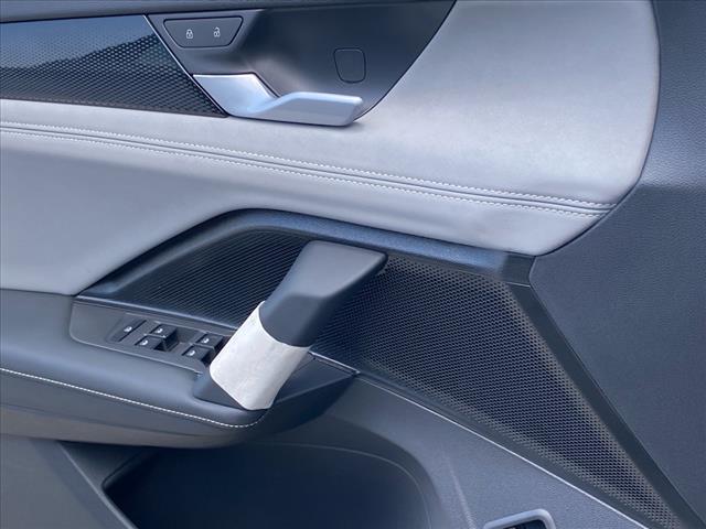 new 2025 Volkswagen Tiguan car, priced at $37,395