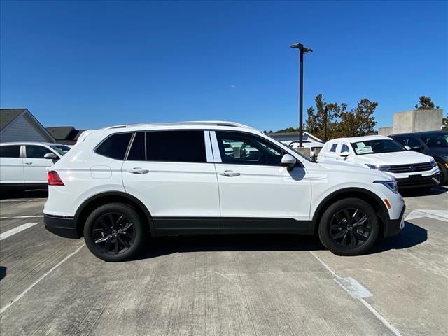 new 2024 Volkswagen Tiguan car, priced at $28,173