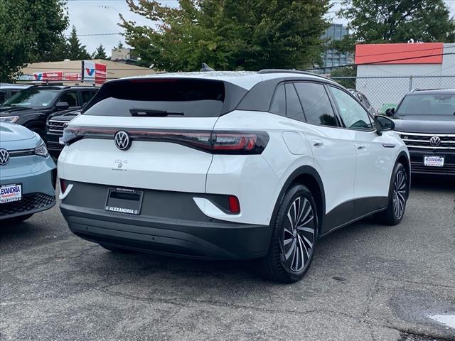 used 2024 Volkswagen ID.4 car, priced at $21,800