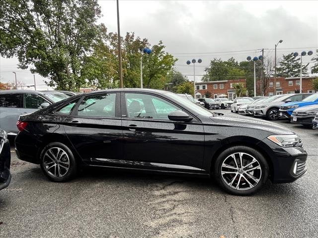 used 2024 Volkswagen Jetta car, priced at $20,400