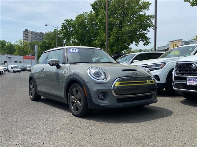 used 2021 MINI Hardtop car, priced at $18,400