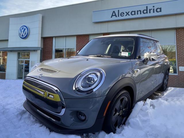 used 2021 MINI Hardtop car, priced at $21,000