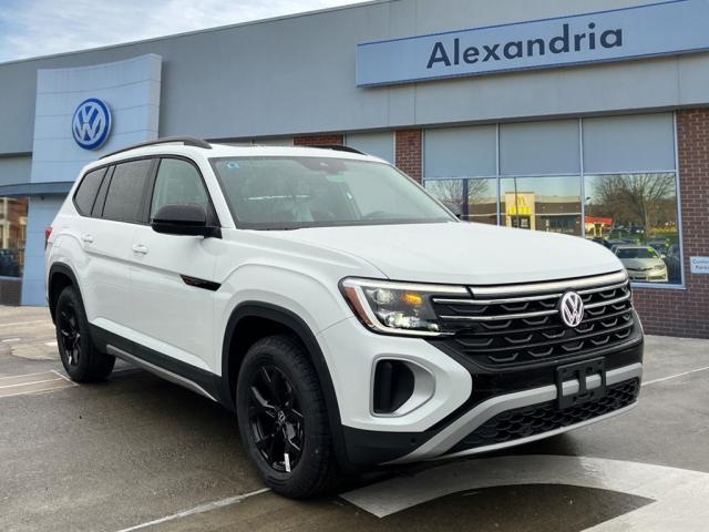 new 2025 Volkswagen Atlas car, priced at $46,432