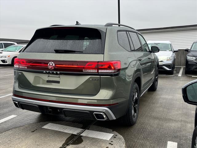 new 2025 Volkswagen Atlas car, priced at $45,834