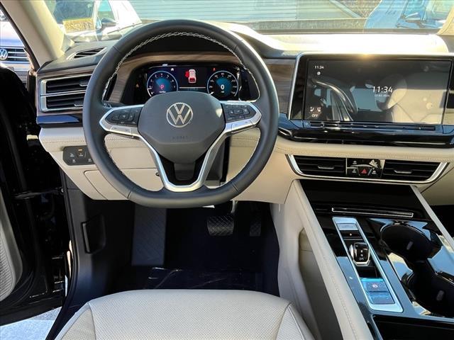 new 2025 Volkswagen Atlas car, priced at $43,512