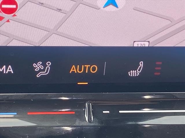new 2025 Volkswagen ID.4 car, priced at $40,720
