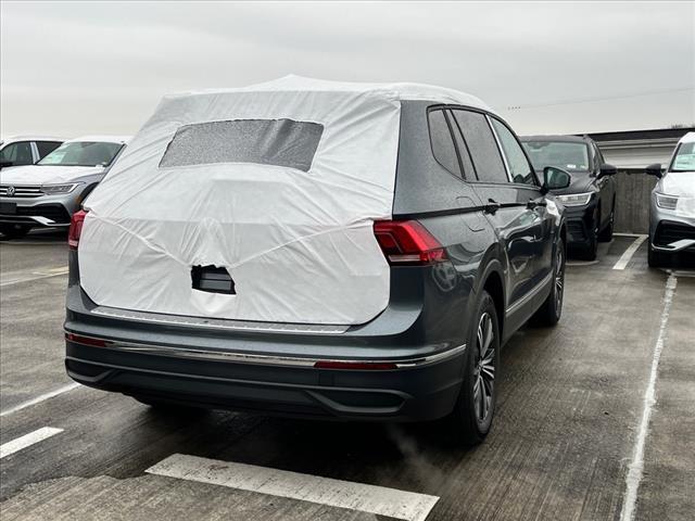 new 2024 Volkswagen Tiguan car, priced at $29,990