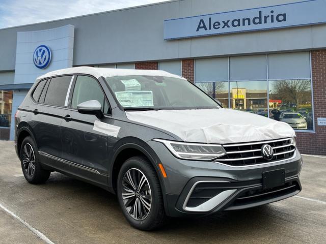 new 2024 Volkswagen Tiguan car, priced at $29,990