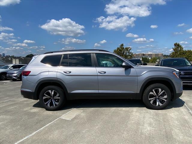 new 2024 Volkswagen Atlas car, priced at $37,298