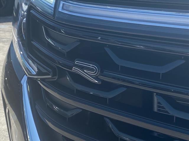 new 2025 Volkswagen Atlas car, priced at $51,009