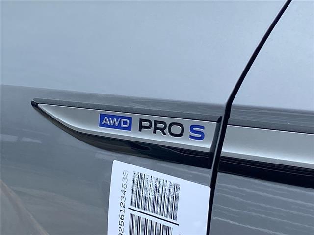 new 2025 Volkswagen ID.4 car, priced at $49,432