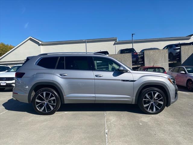 used 2024 Volkswagen Atlas car, priced at $42,800