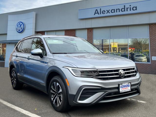 new 2024 Volkswagen Tiguan car, priced at $24,479