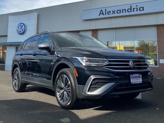 new 2024 Volkswagen Tiguan car, priced at $28,399