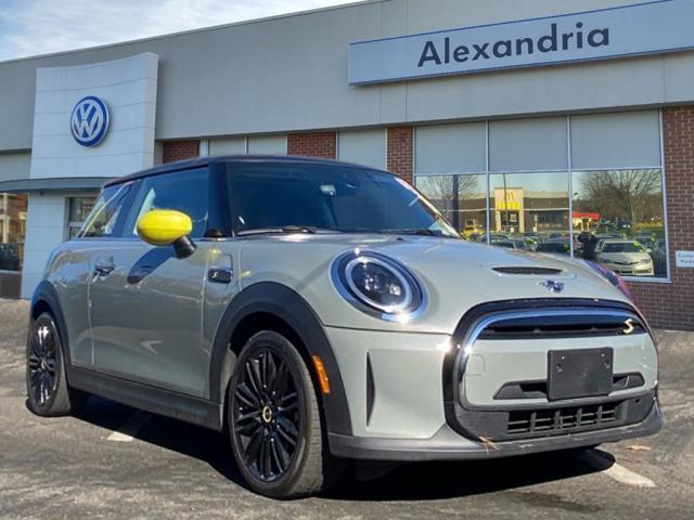 used 2022 MINI Hardtop car, priced at $21,800