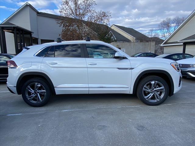 new 2024 Volkswagen Atlas Cross Sport car, priced at $42,489