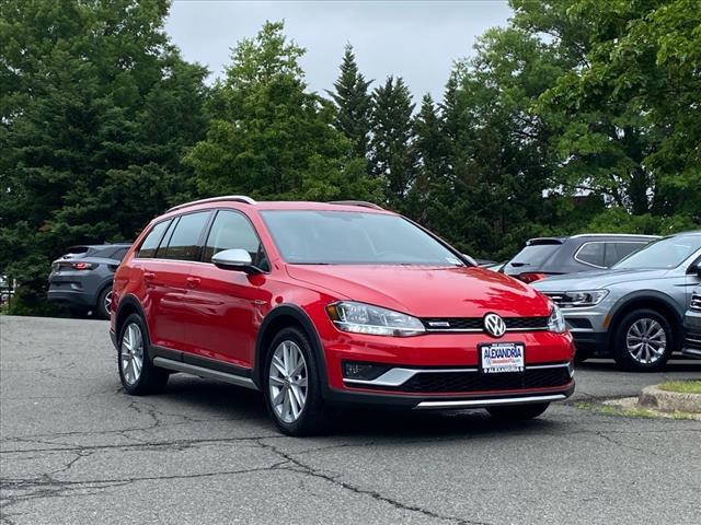 used 2018 Volkswagen Golf Alltrack car, priced at $20,000