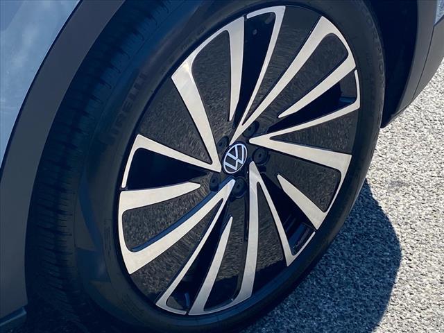 used 2024 Volkswagen ID.4 car, priced at $24,800