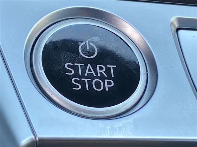 used 2021 Audi e-tron car, priced at $27,900
