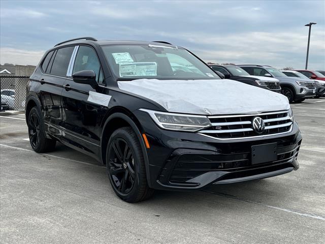 new 2024 Volkswagen Tiguan car, priced at $30,360