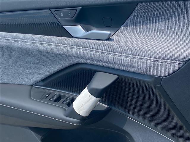 new 2025 Volkswagen Tiguan car, priced at $31,217